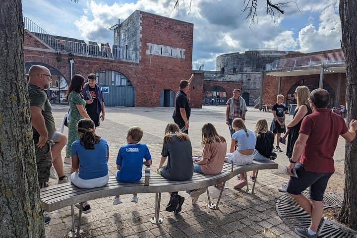 Explore Old Portsmouth: An Infernal Den of Diabolical Demons Walking Tour photo 2