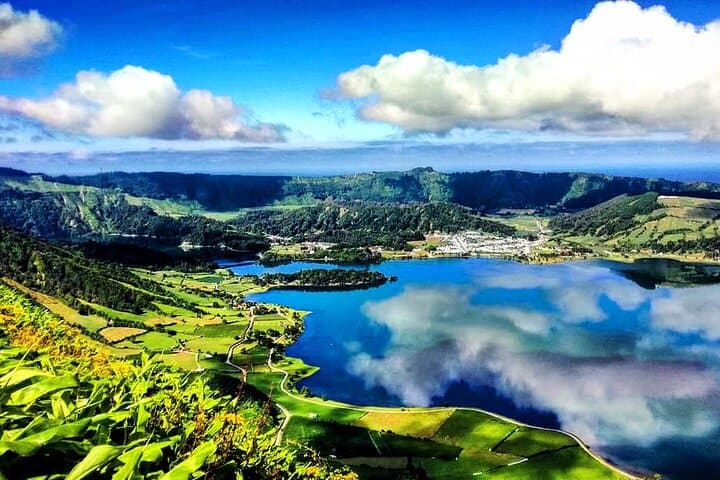 Sete Cidades Crater Rim Private Half-Day Tour — Off-the-Beaten-Track Views photo 3