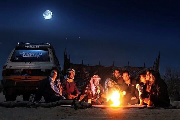 Overnight in Egypt's White Desert: 2-Day Bahariya Oasis Camping Adventure