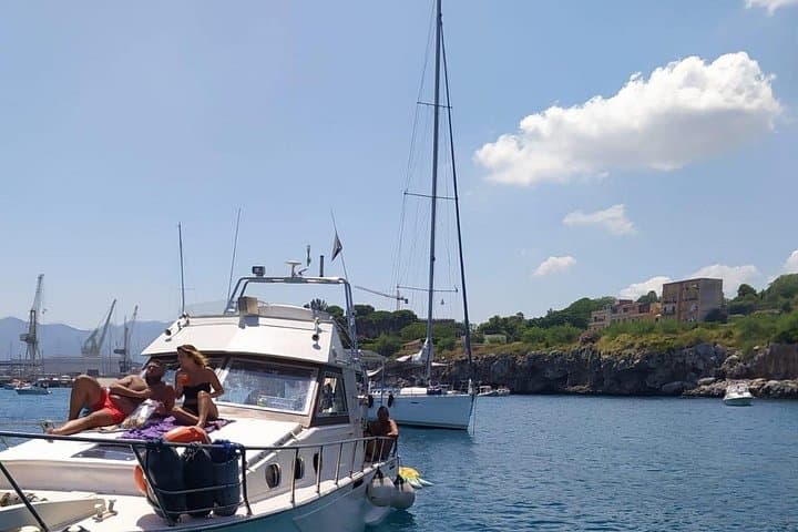 Palermo Day Boat Tour to Mondello & Capo Gallo with Lunch