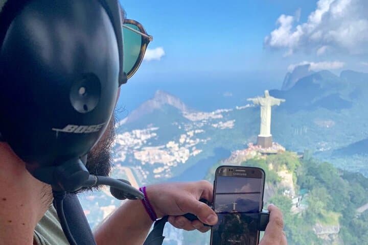 Rio de Janeiro Helicopter Tour: 25-Minute Aerial Flight Over Christ the Redeemer & Sugarloaf photo 3