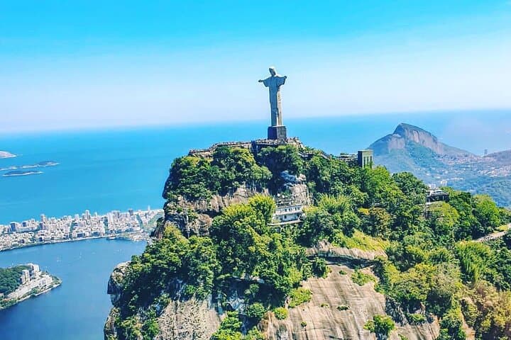 Rio de Janeiro Helicopter Tour: 25-Minute Aerial Flight Over Christ the Redeemer & Sugarloaf photo 5