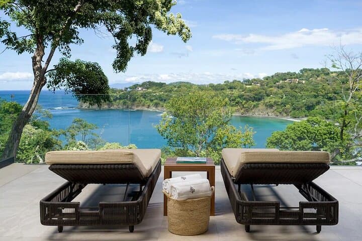 Private Shuttle From Liberia Airport to Four Seasons Resort Costa Rica: Fast, Reliable Transfer photo 5