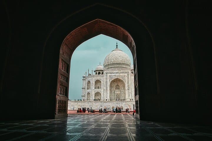 Sunrise and Sunset Private Taj Mahal Tour from Delhi — 2-Day Agra & Fatehpur Sikri Experience photo 5