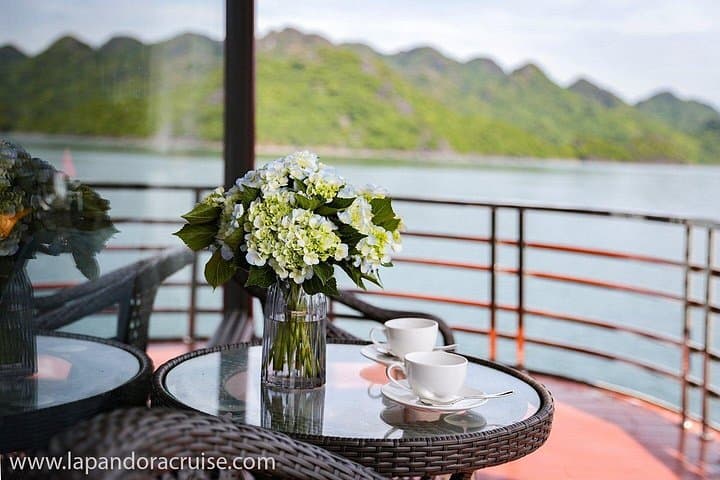 La Stella Cruise: 2-Day Halong Bay & Lan Ha Bay Overnight Cruise photo 1