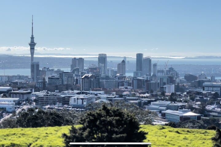 Auckland Full-Day Highlights: Mt Eden, Domain Museum, Viaduct & Devonport photo 4
