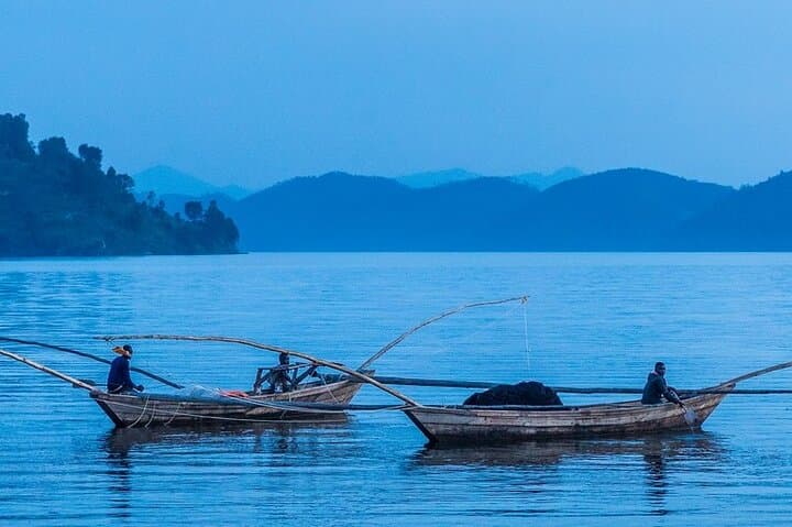 Twin Lakes & Golden Monkeys: 2-Day Adventure From Kigali photo 3