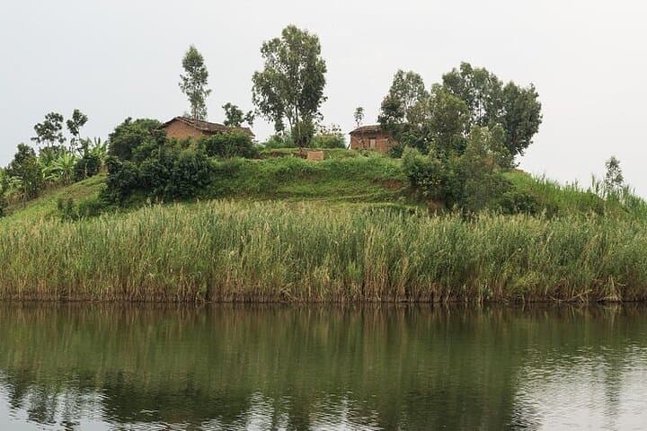 Twin Lakes & Golden Monkeys: 2-Day Adventure From Kigali photo 6