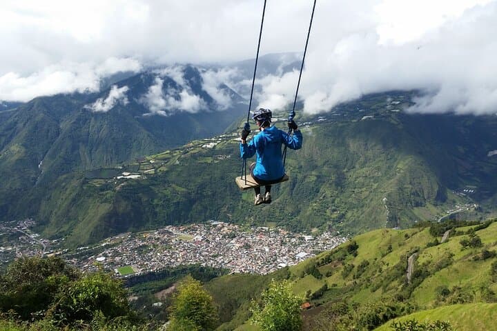 Inspiring Ecuador Highlights: 9-Day Andes, Amazon & Cultural Circuit