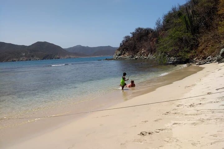 Tayrona’s Seven Waves to Playa Cristal: A Day Hike, Boat Ride and Snorkel in Colombia photo 6