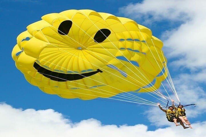 Red Sea Water Sports in Sharm El Sheikh: Parasailing, Banana Boat & Glass-Bottom Ride photo 4