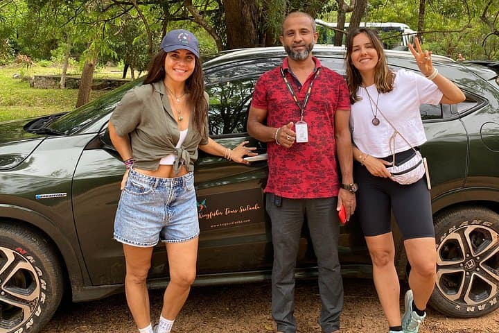 7-Day Private Chauffeur Tour of Sri Lanka from Colombo photo 2