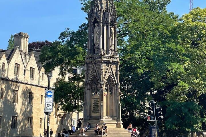 Self-Guided Oxford Walking Audio Tour — City of Dreaming Spires Explained photo 2