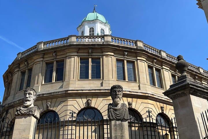 Self-Guided Oxford Walking Audio Tour — City of Dreaming Spires Explained photo 5