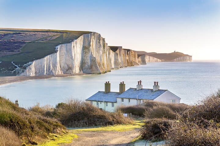 Dover Castle & White Cliffs Day Tour from London — Private Car Experience photo 2