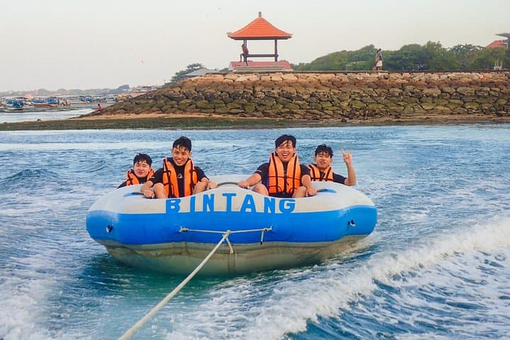 Bali Watersport Package: Parasailing, Jet Ski & Banana Boat in Tanjung Benoa photo 4