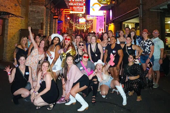 VIP Bar and Club Crawl in Nashville: Lower Broadway Nightlife with VIP Entry & Drinks photo 5