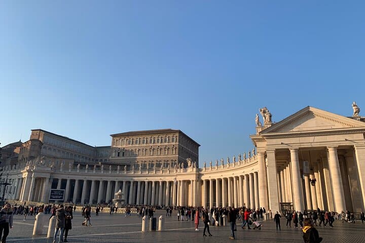 Appian Way & Caffarella E‑Bike Tour: Guided 3‑Hour Rome Ride photo 4
