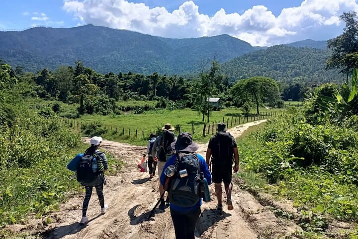 Aoral Mountain Trek: Conquer Cambodia’s Highest Peak in 3 Days photo 2