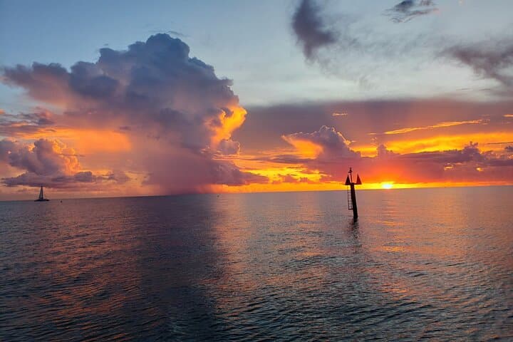 Naples Sunset Cruise: 90-Minute Gulf Cruise from Tin City photo 2