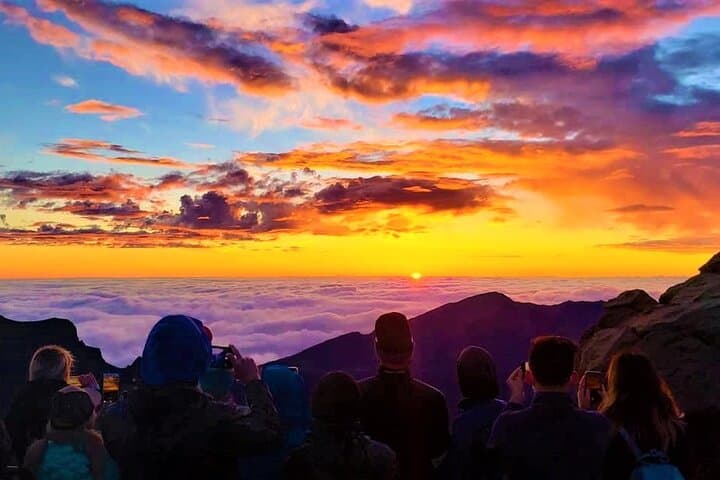 Haleakala Sunrise Self-Guided Bike Tour from 6,500 ft — 20-Mile Downhill Ride photo 1