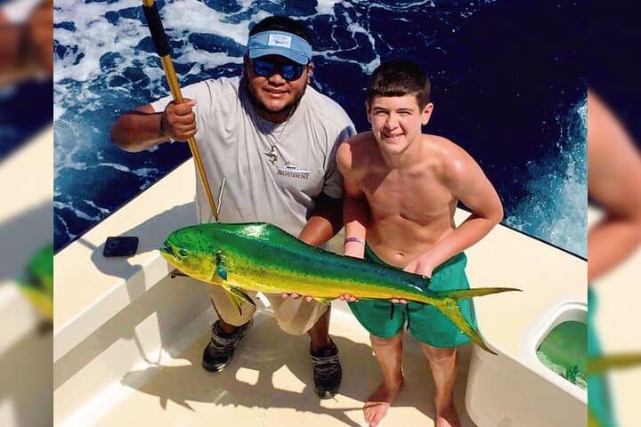 Eight-Hour Private Luxury Fishing Charter in Cancun’s Barrier Reef