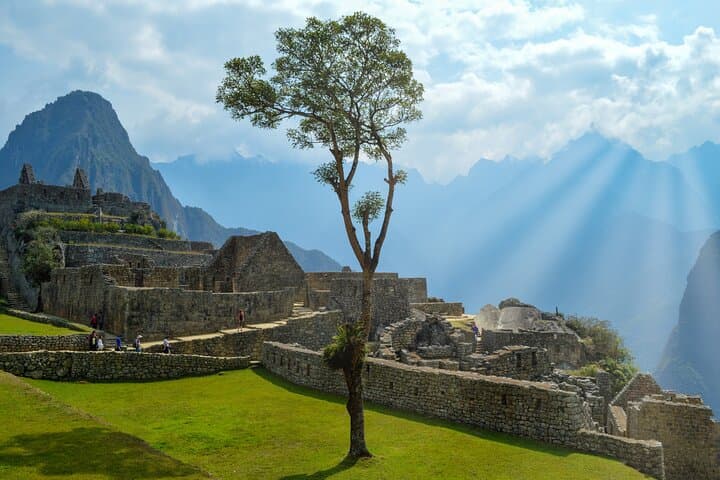 3-Day Private Cusco to Machu Picchu Tour — Train, Guide & Hotels Included photo 3