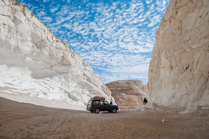 White Desert & Crystal Mountain: 2-Day Bahariya Oasis Tour from Cairo photo 3