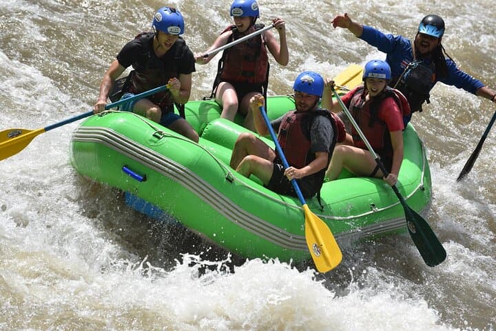 Balsa River Rafting From La Fortuna: 9-Mile Class III–IV Adventure photo 5