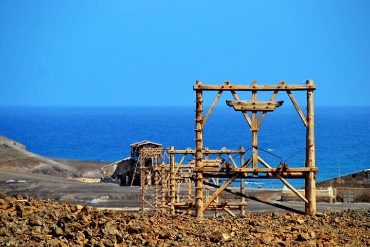 Float Pedra de Lume: Private Salt Lake Trip from Santa Maria, Sal photo 5