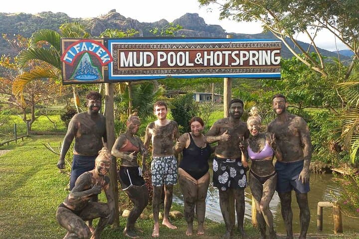 Fiji 16-Line Zipline and Sabeto Mud Spa Combo with Lunch photo 5