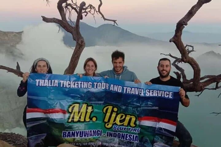 Ijen Blue Fire Tour: Pre-dawn Hike to Java’s Sulphur Crater photo 2