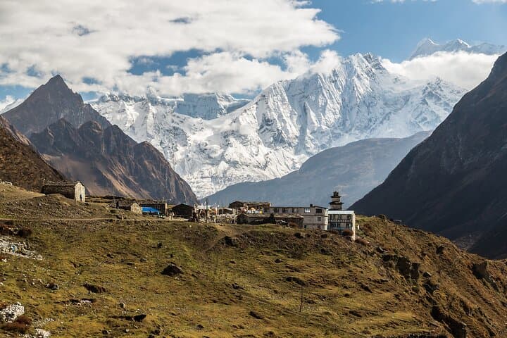 Manaslu Circuit Trek: Remote Himalayan Circuit Over Larkya La Pass photo 3