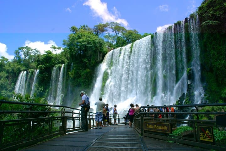 3-Day Iguazu Falls Adventure — Devil's Throat, Brazilian Views & Argentine Trails photo 6