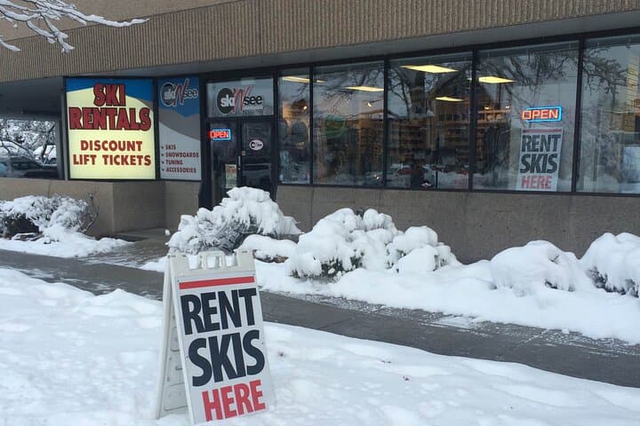 Renting an Adult Snowboard for Snowbasin & Powder Mountain: Gear, Pickup, and What to Expect photo 3