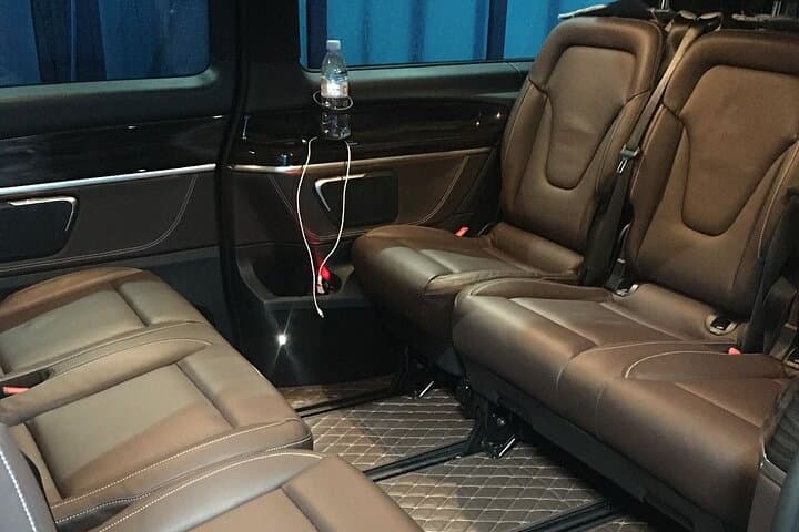 Private Luxury Transfer Abu Dhabi to Dubai Airport (DXB) — Mercedes & SUV Options photo 3