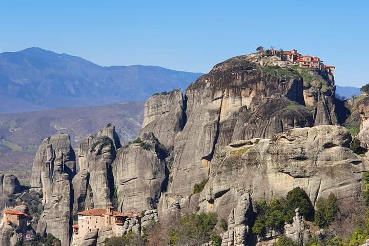 Two-Day Delphi, Meteora & Thermopylae Private Tour from Athens — Ancient Sites by Private Car photo 2