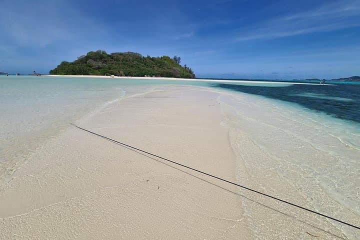 St Anne Marine Park & Moyenne Island Private Boat Trip with Creole Lunch photo 2