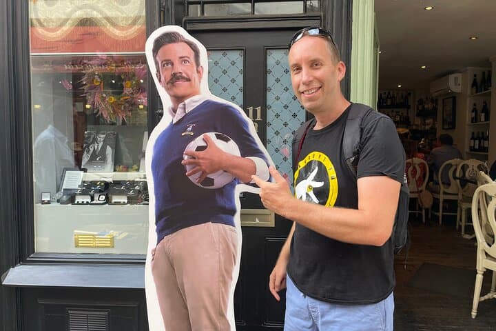 Explore Ted Lasso Filming Locations: Richmond Guided Walking Tour photo 4