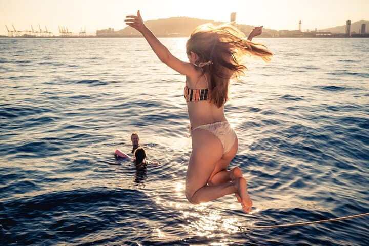 Barcelona Sunset Cruise: Open-Bar Yacht Experience at Port Vell photo 4