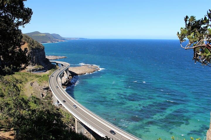 Kiama Blowholes to Sea Cliff Bridge: Private Coastal Tour from Sydney photo 2