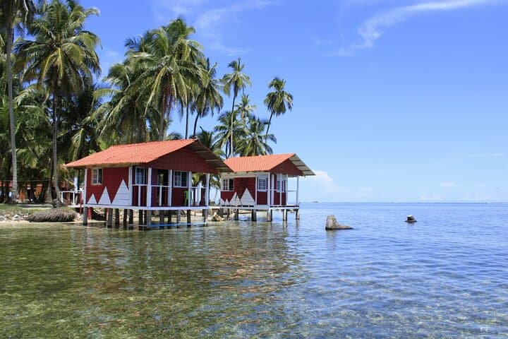 Overwater Bungalow in San Blas: 24 Hours with the Kuna photo 6