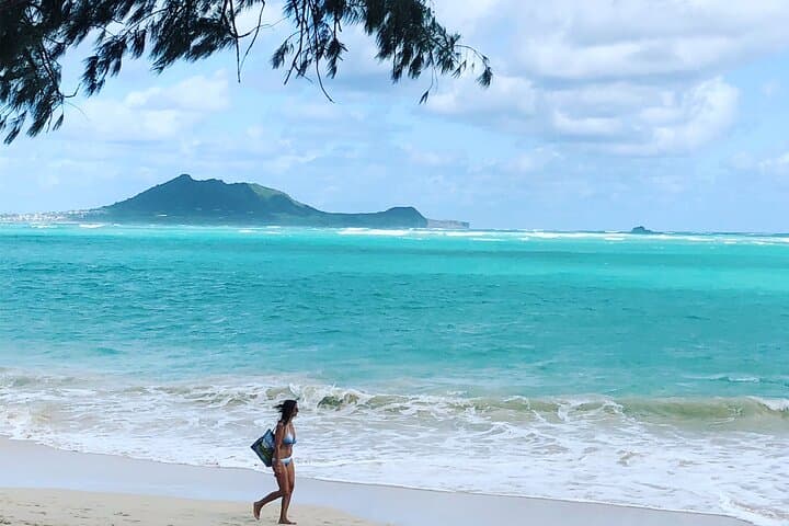 Luxury Private Circle Island Charter: Custom Oahu Boat & Shore Tour photo 5