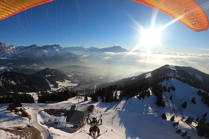 Soaring Above Villars: Paragliding Discovery Flight in the Chablais Alps photo 6