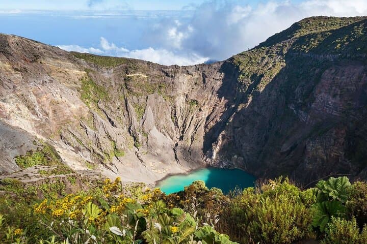 Irazú Volcano & Orosí Valley Day Trip — Crater Views, Colonial Ruins and Lake Cachí Lunch photo 4