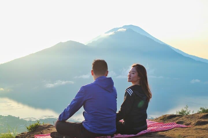Mount Batur Sunrise Trek: Small-Group Ascent, Volcanic Breakfast & Hot Springs photo 4