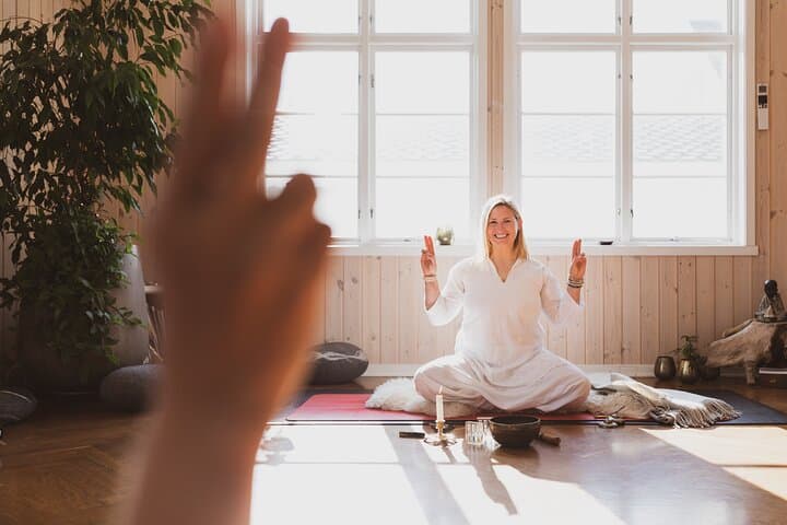 Sadhana Morning Yoga in Lofoten: Kundalini Class at Catogården