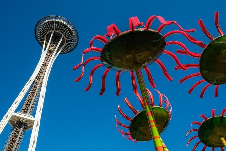 Seattle 4-Hour Historic & Cultural Walking Tour: From Cat Cafe to the Waterfront