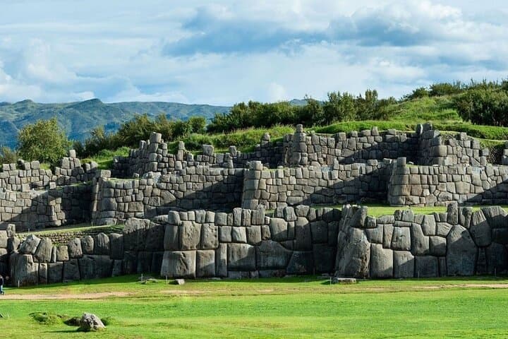 4-Day Sacred Valley to Machu Picchu Adventure from Cusco photo 4