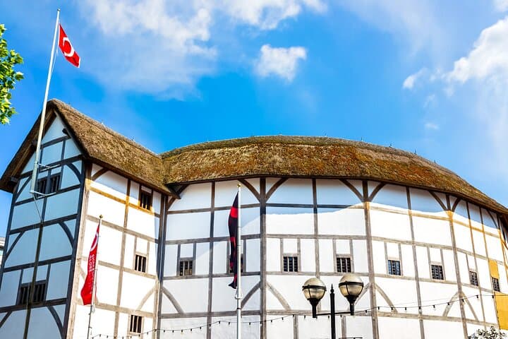 Shakespeare's Walk: Private Guided Tour of Central London & the Globe photo 5